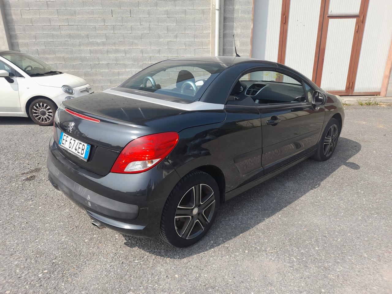 Peugeot 207 1.6 VTi 120CV CC Féline