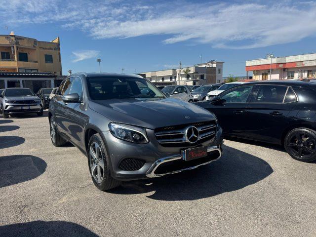 MERCEDES-BENZ GLC 220 d 4Matic Sport