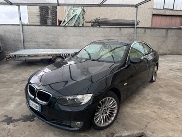 BMW 320d 177CV Coupé Futura MANUALE