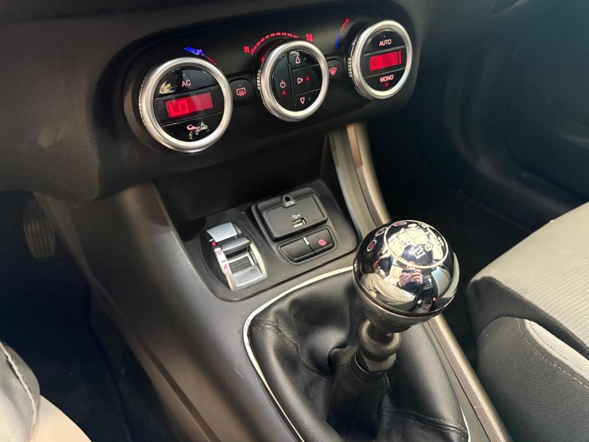 ALFA ROMEO GIULIETTA 1.6 JTDm-2 105 CV DISTINCTIVE