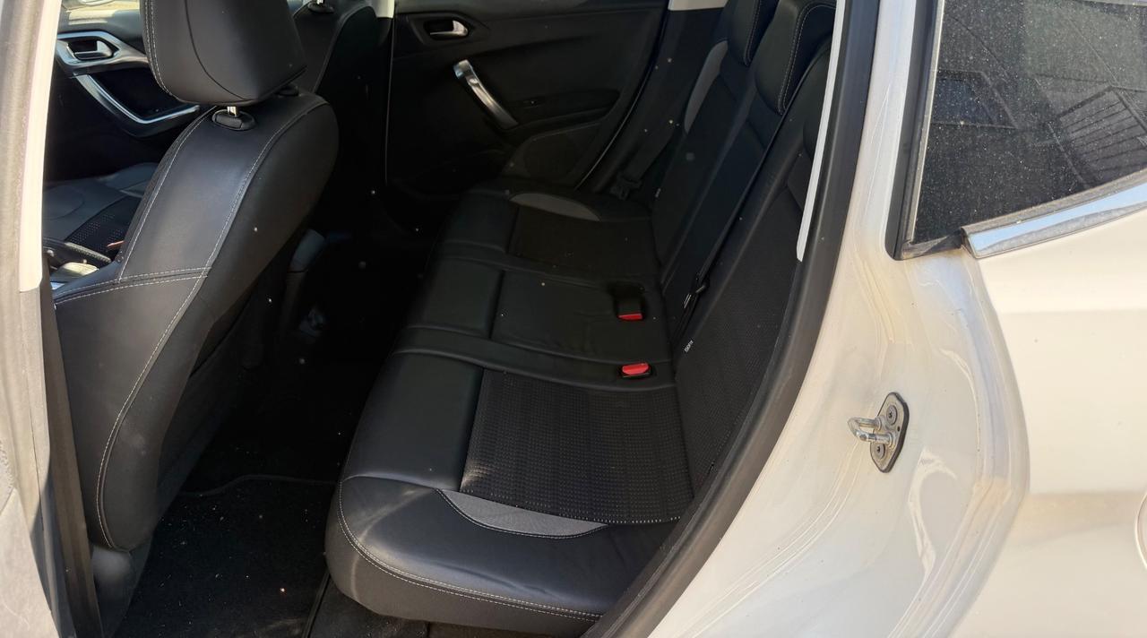 Peugeot 2008 1.2 Benzina Ok Neopatentati