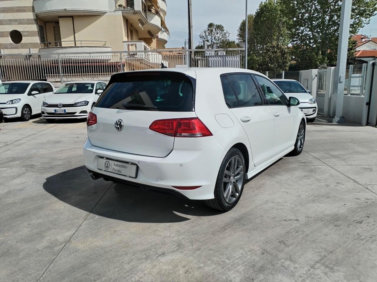 Volkswagen Golf 1.6 TDI 110 CV 5p. R-Line -App Connect-