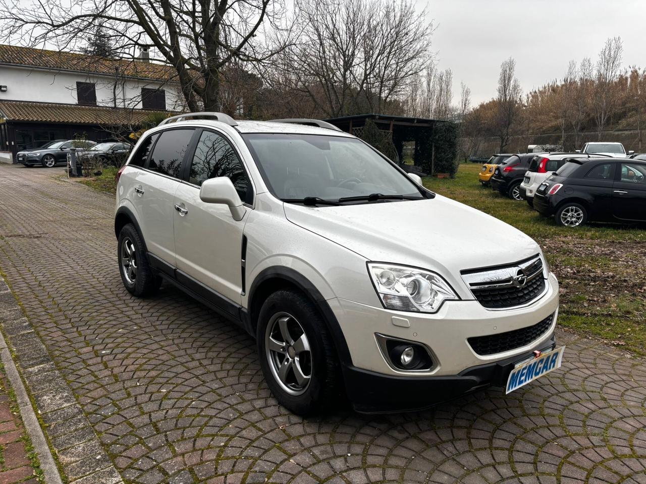 Opel Antara 2.2 CDTI 184CV Cosmo Unlimited 4X4 AUTOMATICA TETTO APRIBILE INTERNO IN PELLE PERMUTABILE