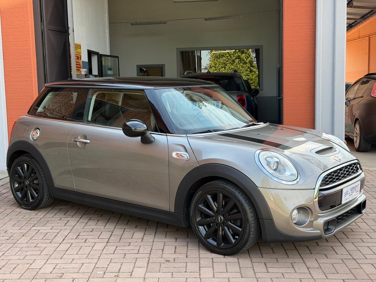 Mini 2.0 Cooper SD aut. Hype