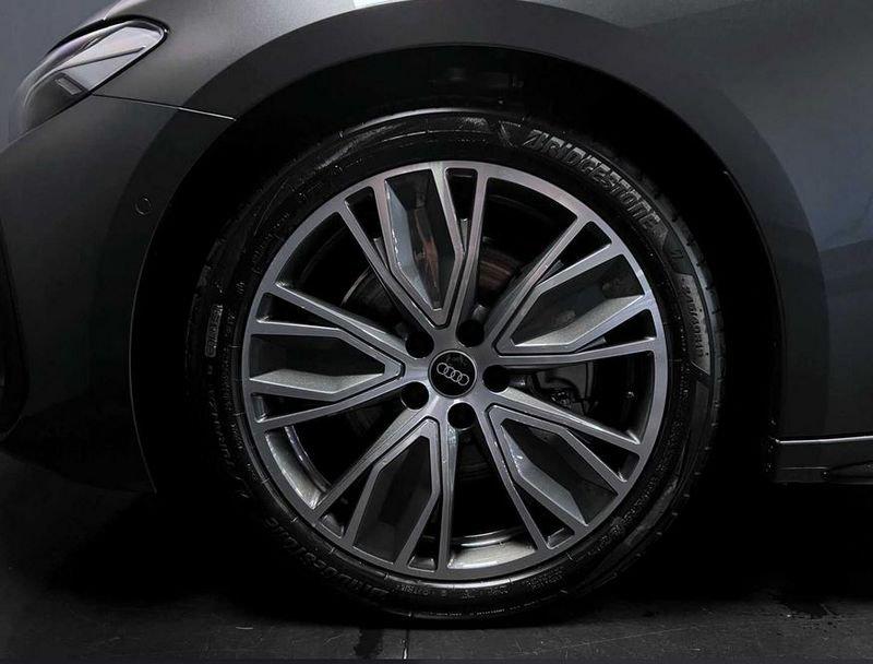 Audi A5 AVANT TDI MHEV+ 204cv STRONIC S-LINE ED.