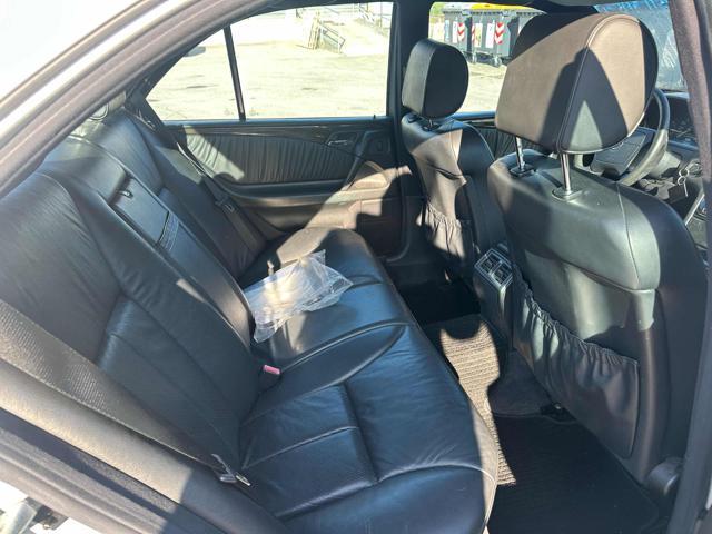 MERCEDES-BENZ E 200 204,046km MERCEDES Classe E cat Avantgarde