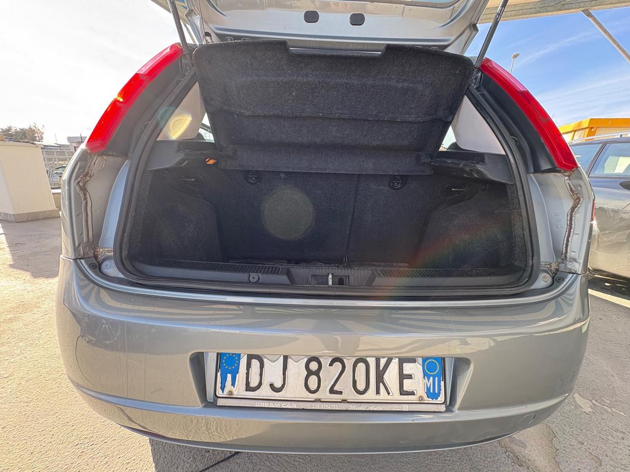 Fiat Grande Punto 1.3 MJT 90 CV 5 porte Dynamic