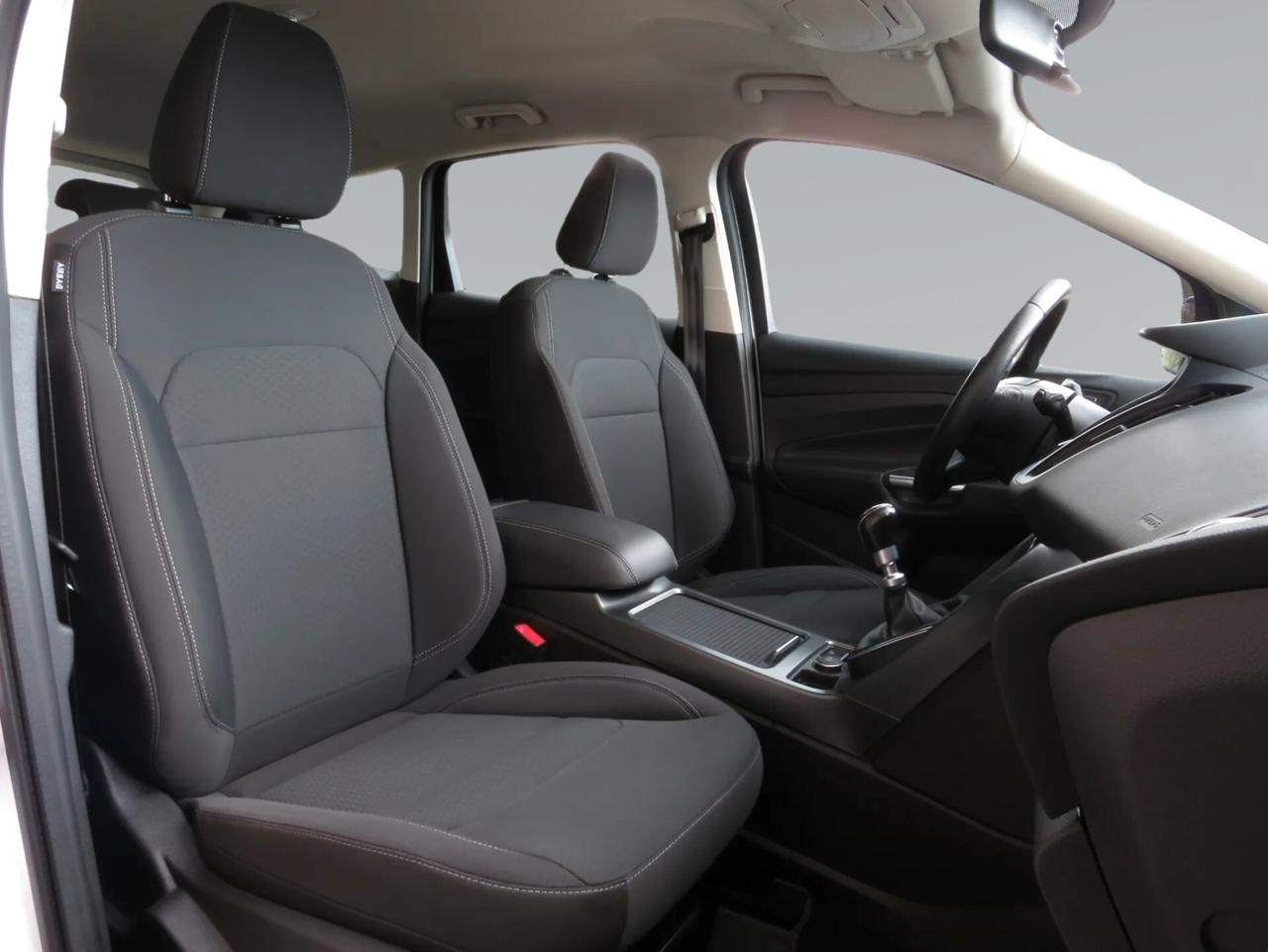 Ford Kuga 2.0tdci 120cv. km 62.400. navi/android-carplay/retrocamera