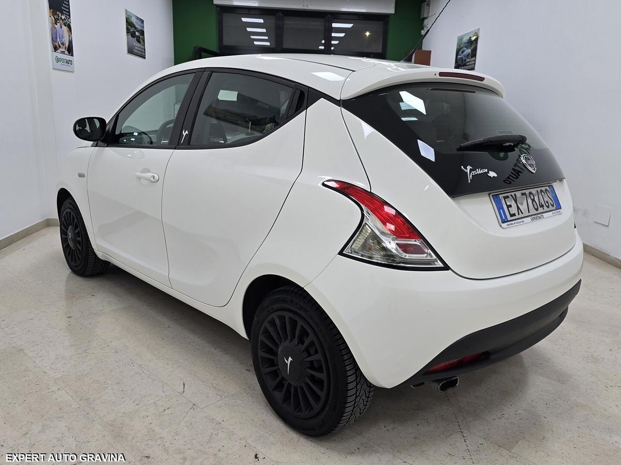LANCIA YPSILON 1.2 69CV BENZINA