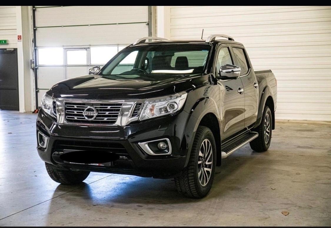 Nissan Navara 2.3 dCi 190 CV 7AT 4WD Double Cab N-Connecta