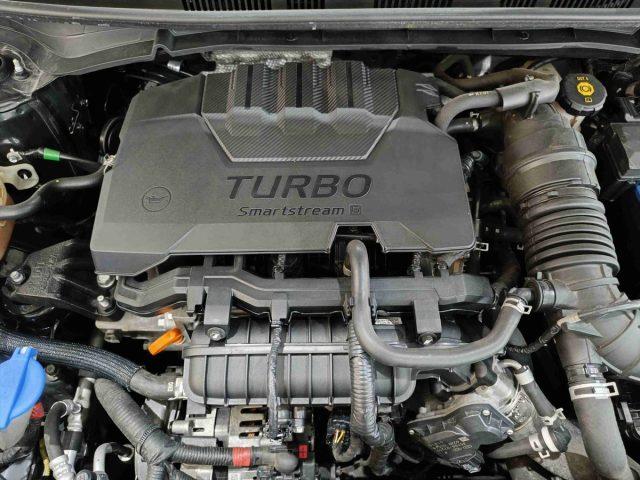 HYUNDAI Bayon 1.0 T-GDI Hybrid 48V iMT XLine