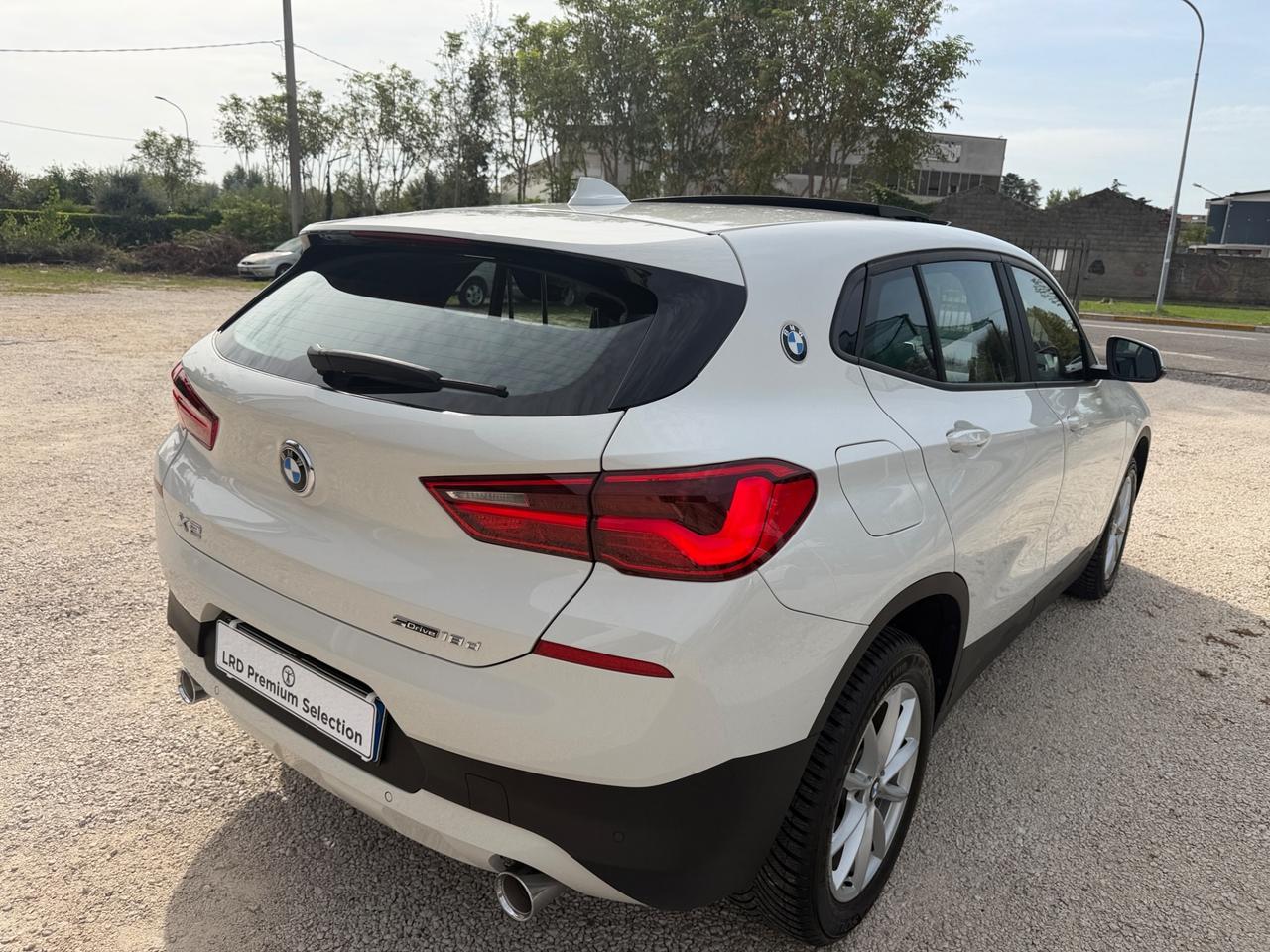Bmw X2 sDrive18d Business-X
