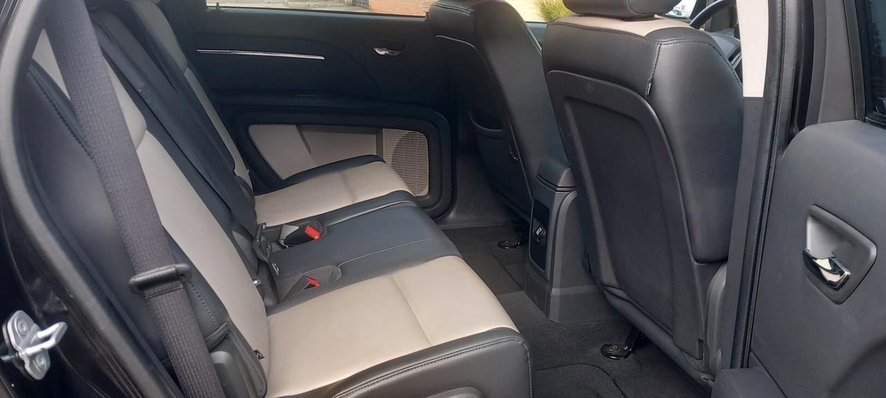 Dodge Journey neopatentati trattabile 4800