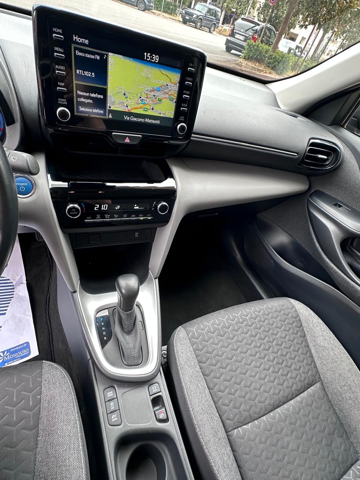 Toyota Yaris Cross 1.5 Hybrid 5p. E-CVT Business