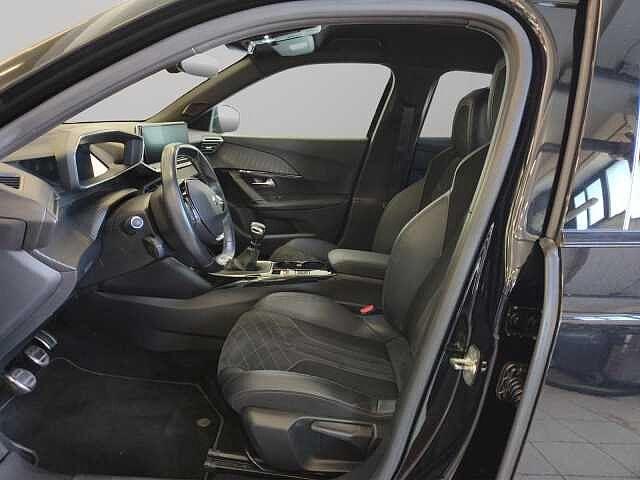 Peugeot 2008 PureTech 130 S&S GT