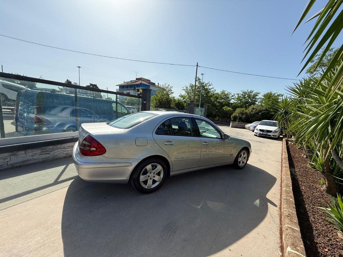 MERCEDES - Classe E - 270 CDI Elegance