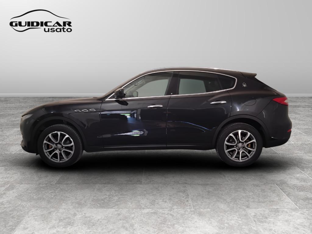 MASERATI Levante - Levante 3.0 V6 250cv auto