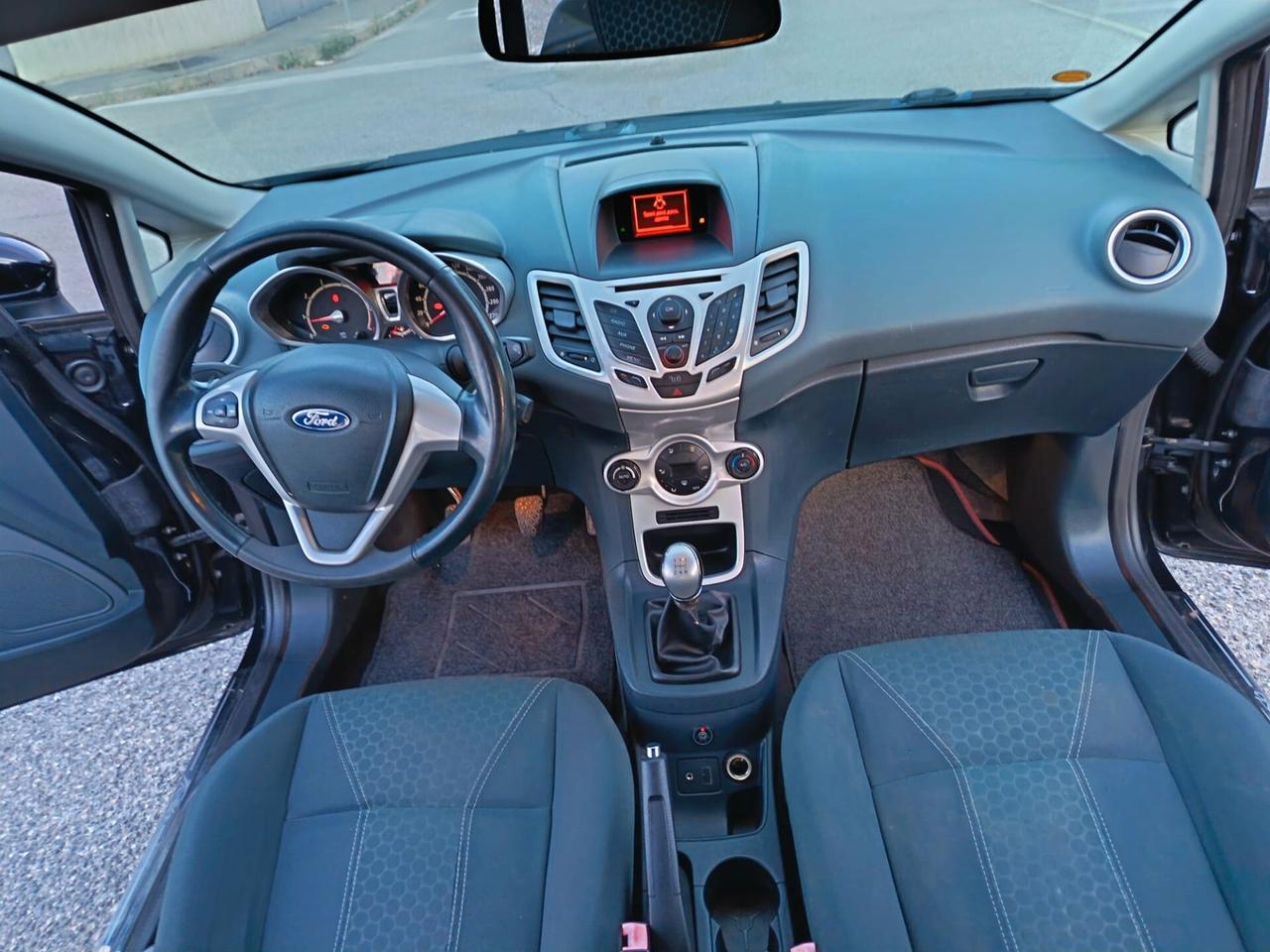 Ford Fiesta 2010 1.4 5 porte Bz.- GPL Titanium NEOPATENTATI LEGGI BENE