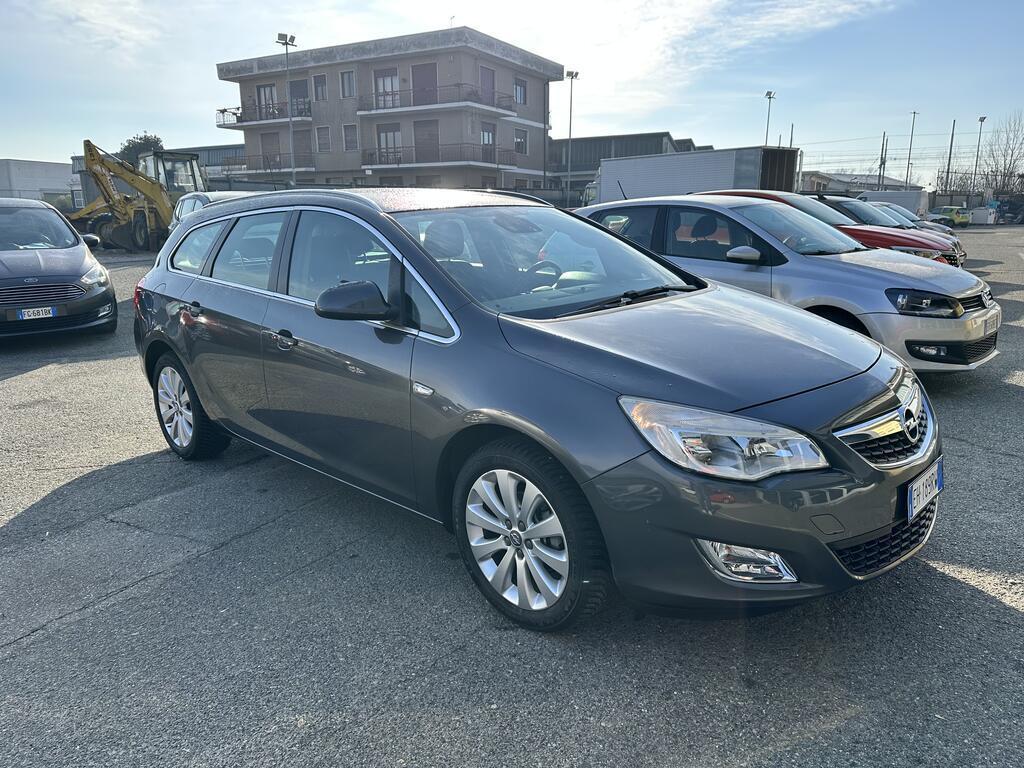 Opel Astra Sports Tourer 1.4 Cosmo