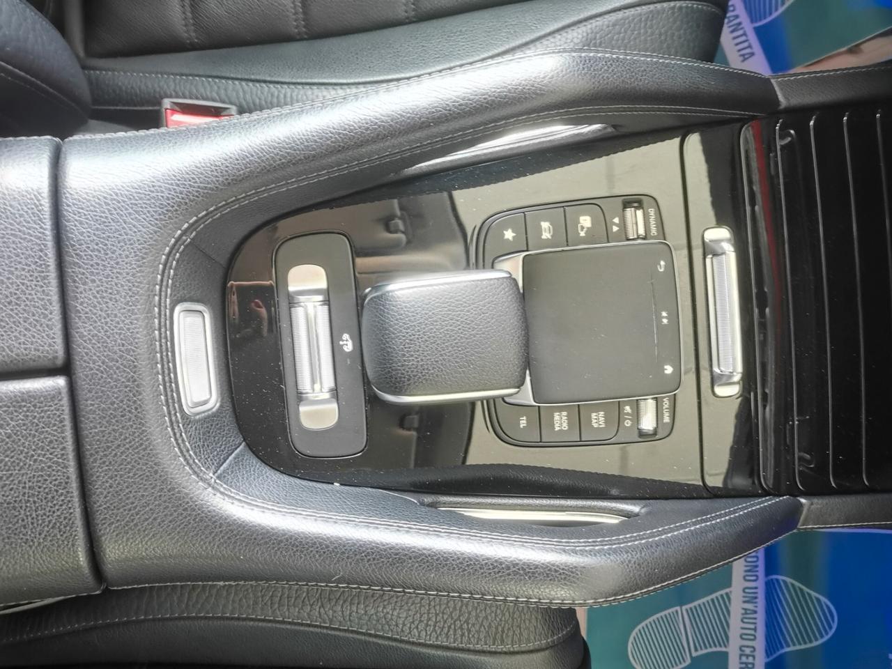 Mercedes-Benz GLE 300 4Matic Premium AMG 2021