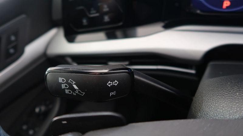 Volkswagen Golf Golf 2.0 TDI 150 CV DSG SCR Life #NAVI#SENSORI PARCHEGGIO#