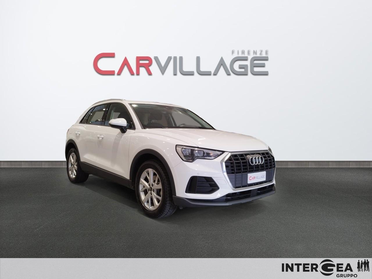 AUDI Q3 35 2.0 tdi Business s-tronic