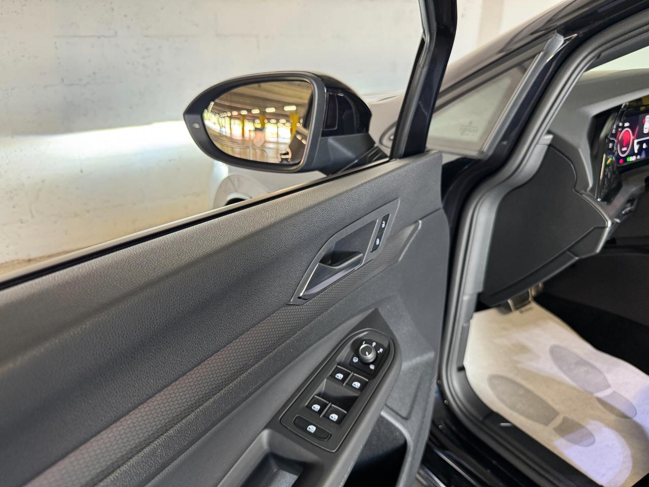 Volkswagen Golf GTI 2.0 TSI