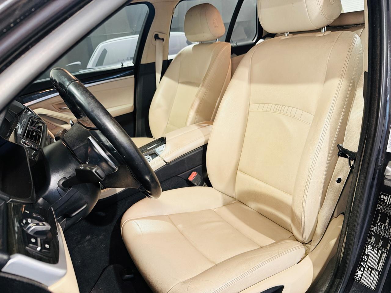 Bmw 525d xDrive Touring Luxury*218 CV*FULL*