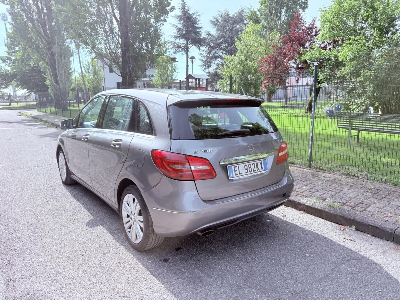 Mercedes-benz B 200 CDI BlueEFFICIENCY