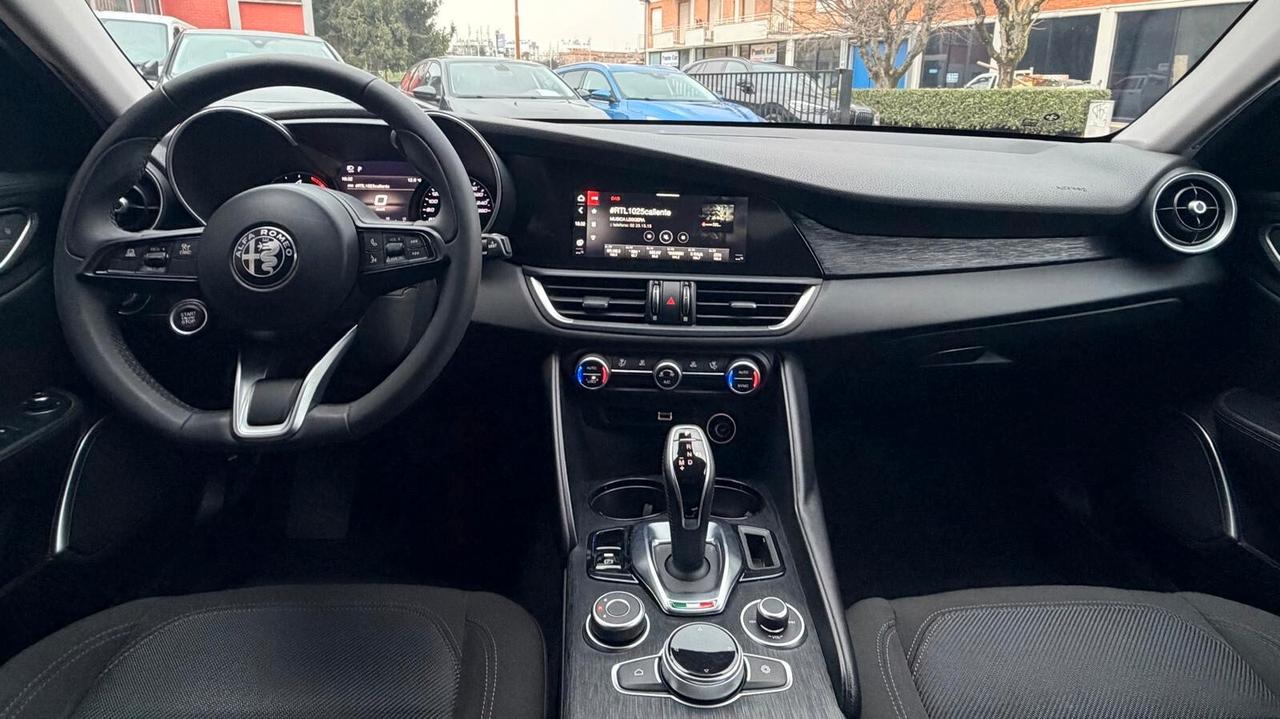 Alfa Romeo Giulia 2.2 Turbodiesel 160 CV AT8 Sprint