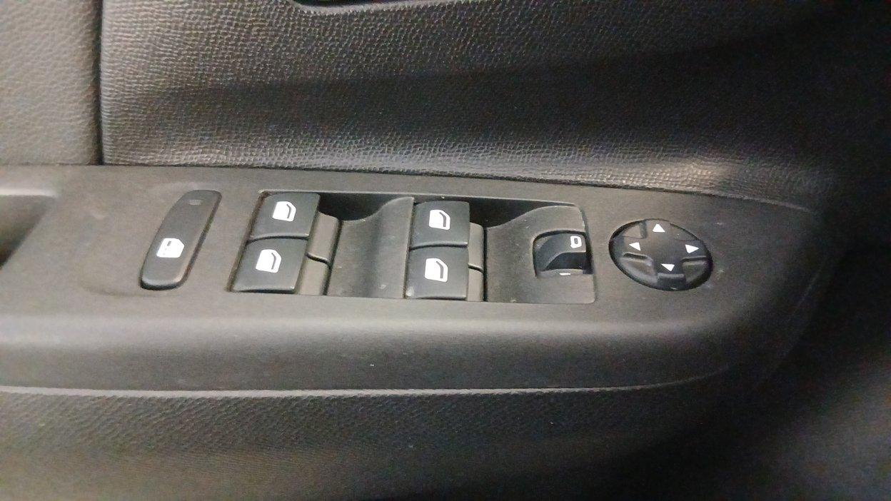 OPEL Corsa 6ª serie - Corsa 1.2 Elegance