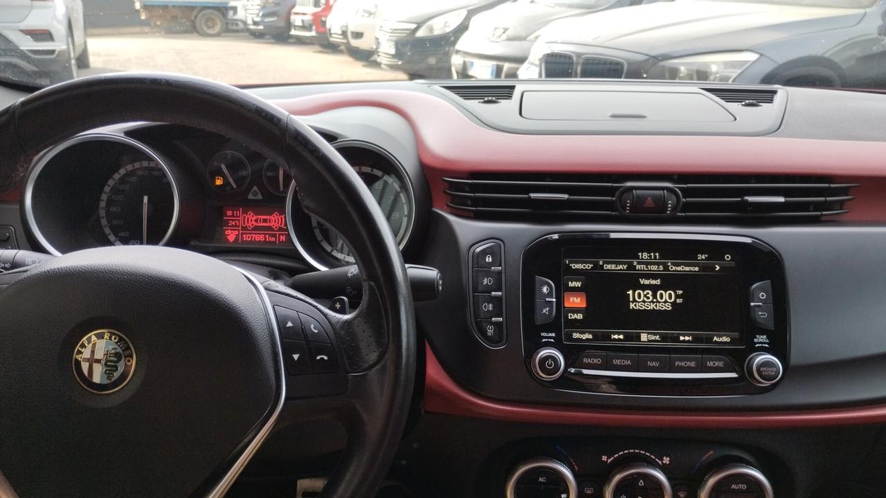 Alfa Romeo Giulietta 1750 Turbo TCT Quadrifoglio Verde