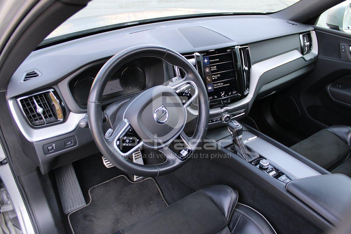 VOLVO XC60 D4 AWD Geartronic R-design