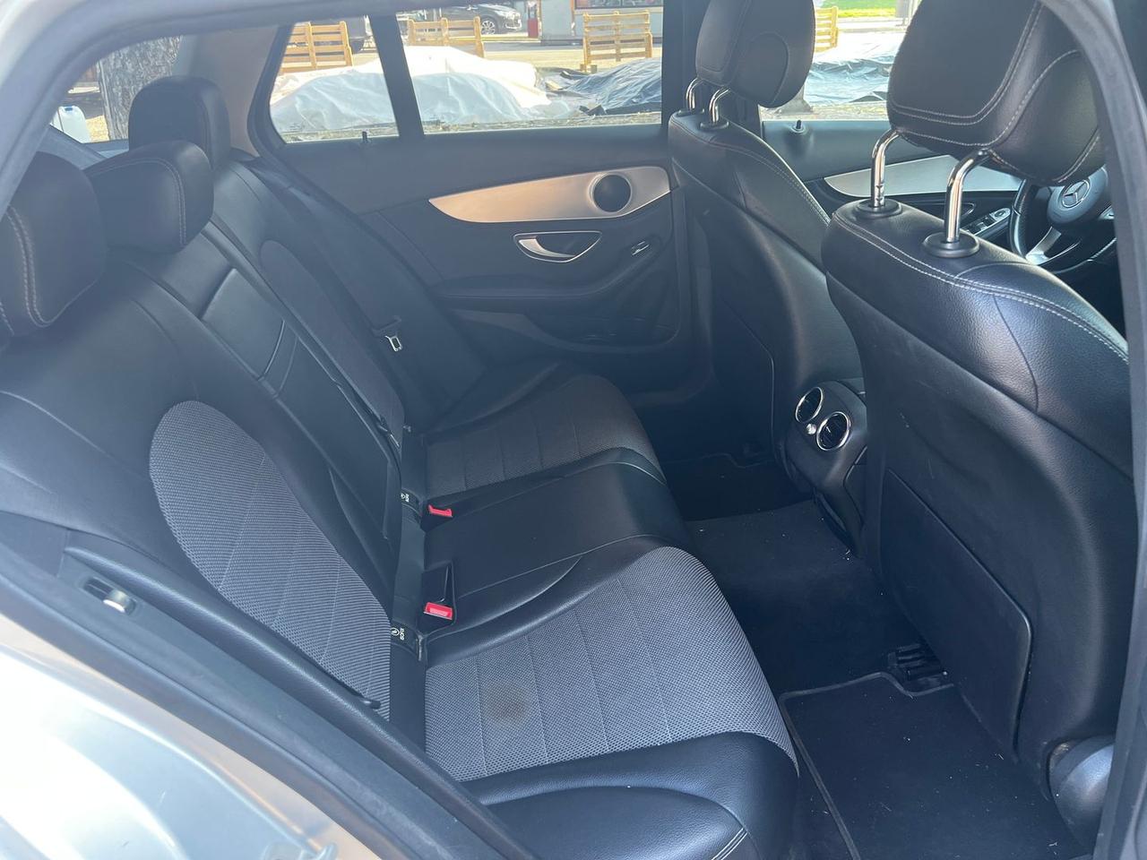 Mercedes-Benz C 220 C-Class C #11525