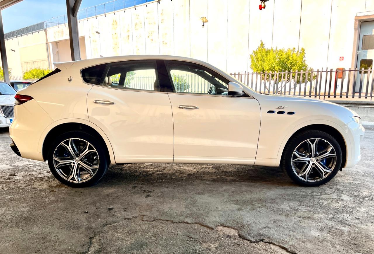 Maserati Levante MHEV Launch Edition 330 CV AWD Executive