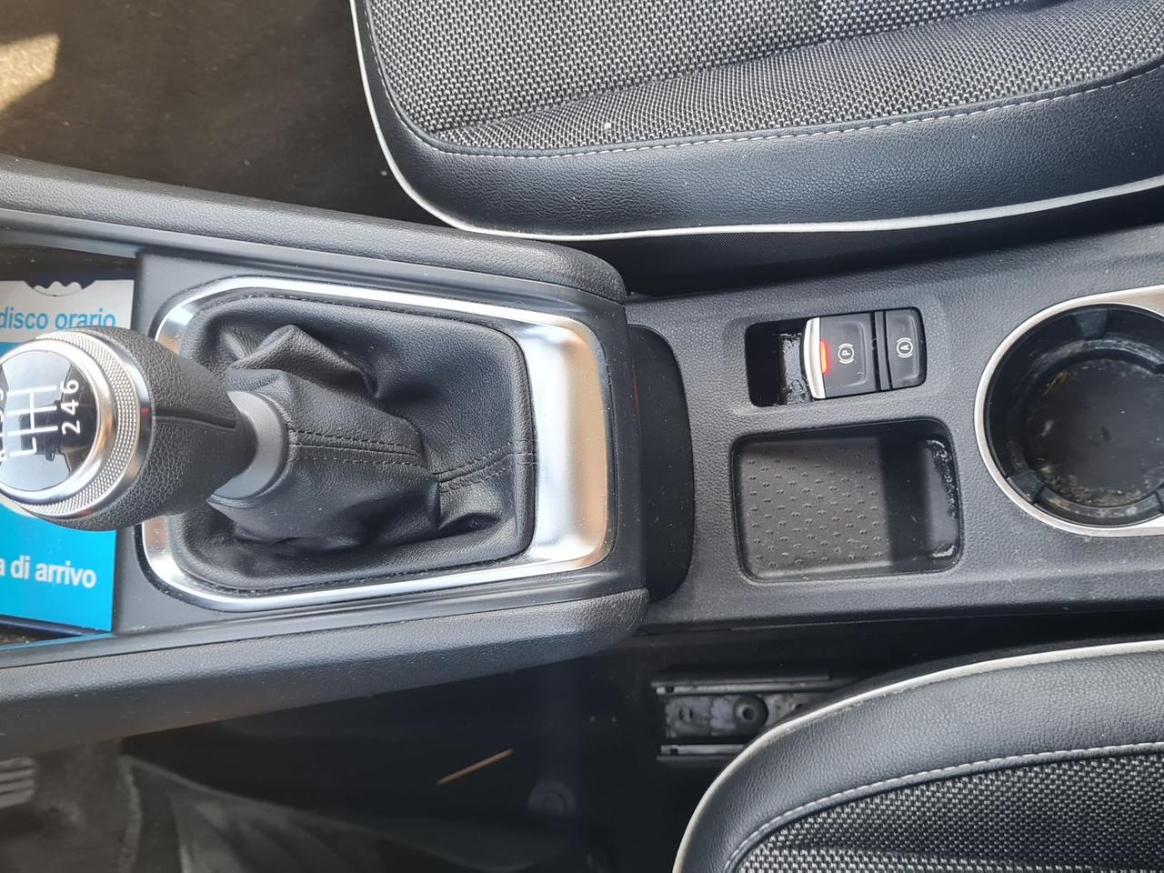 Renault Captur ECO-G 100 Intens #9311