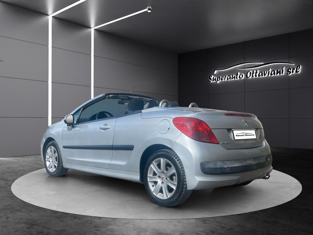 Peugeot 207 CC 1.6 hdi 8v Tecno fap