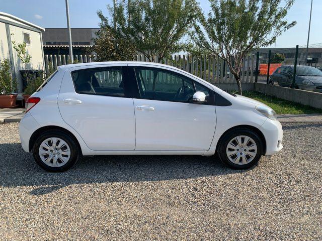 TOYOTA Yaris 1.0 5 porte Active