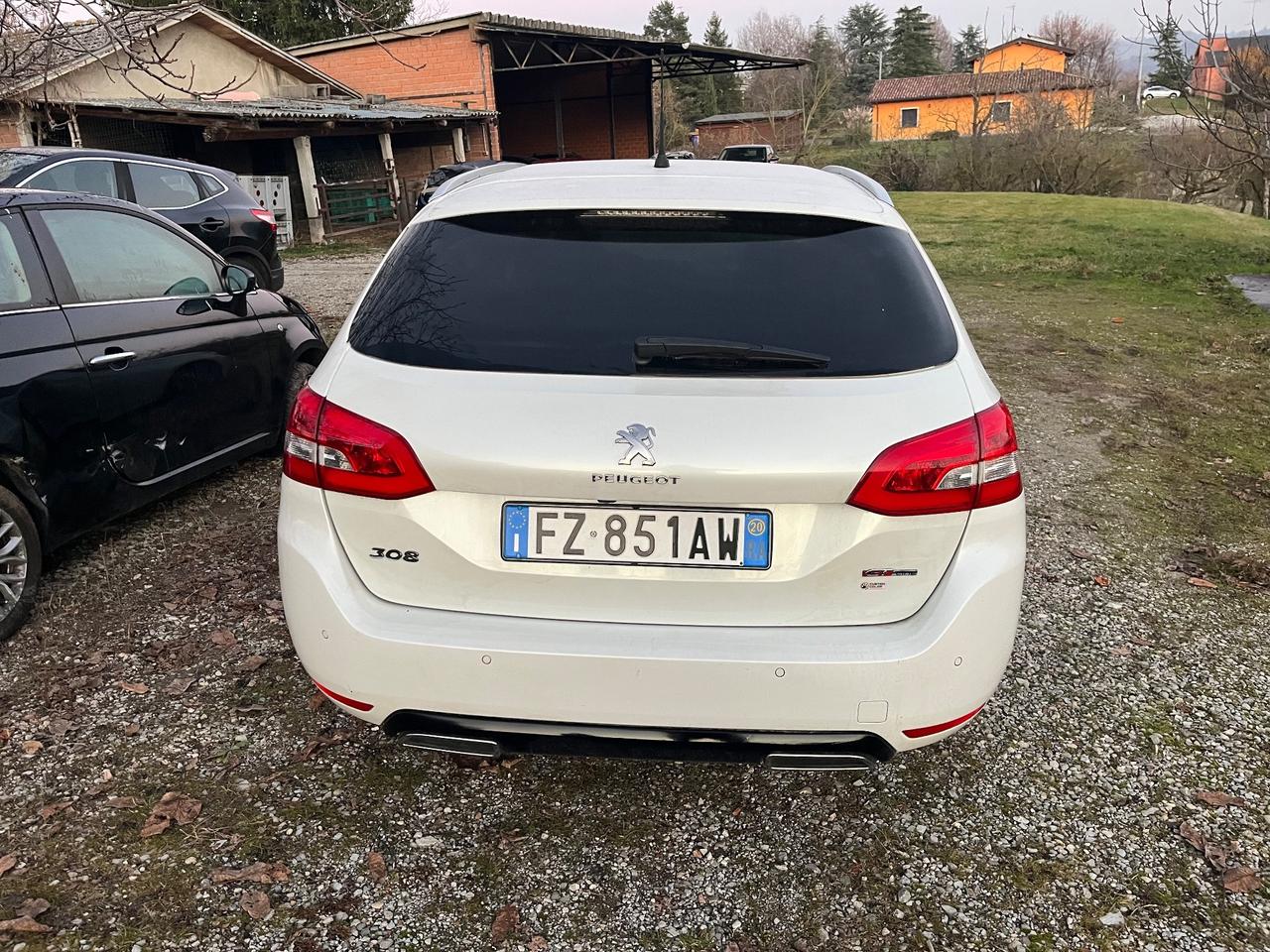 Peugeot 308 1.5 DIESEL GT Line 2020 INCIDENTATA