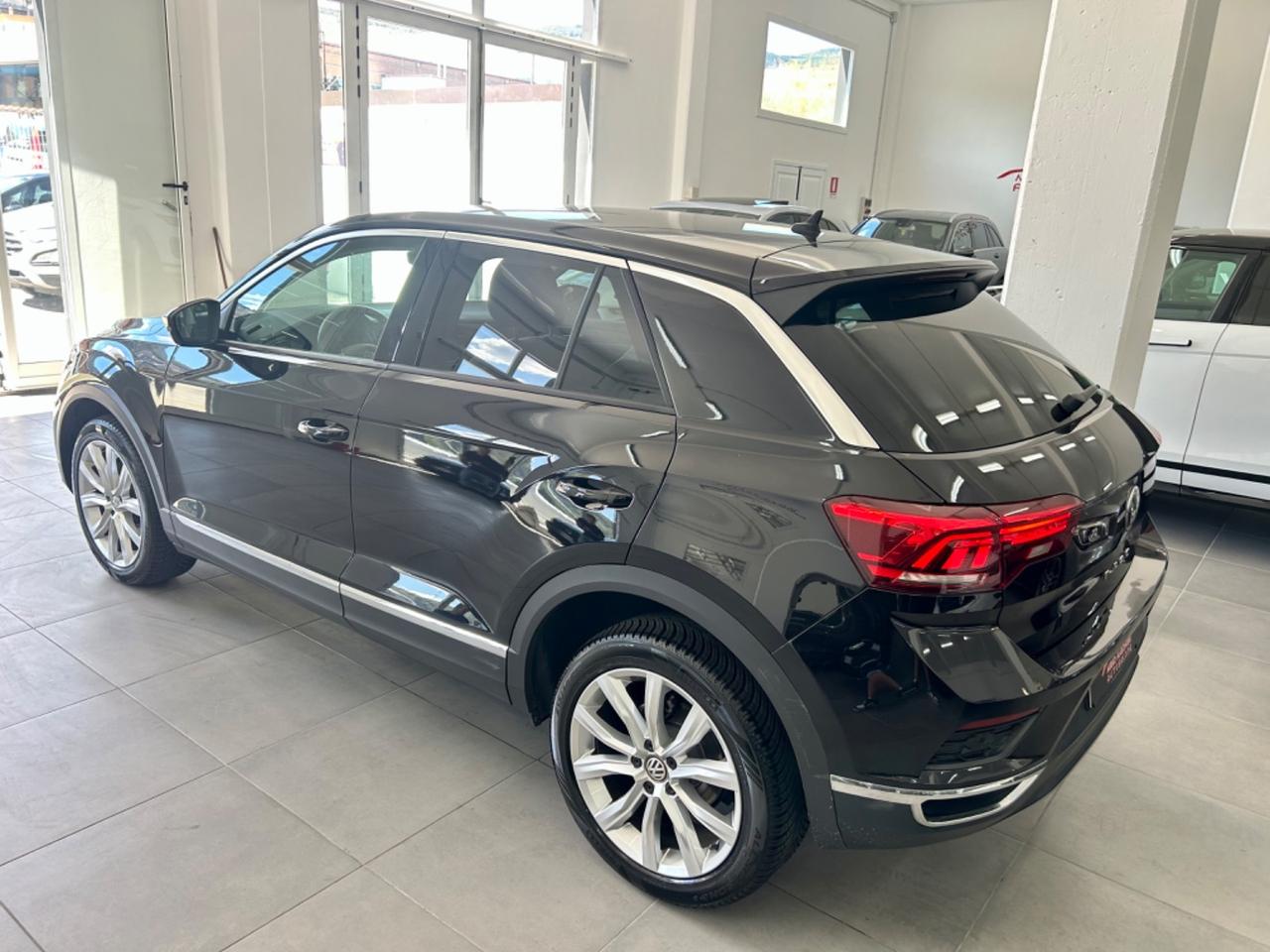 VW T-Roc 1.6 TDI SCR Style FINANZIABILE