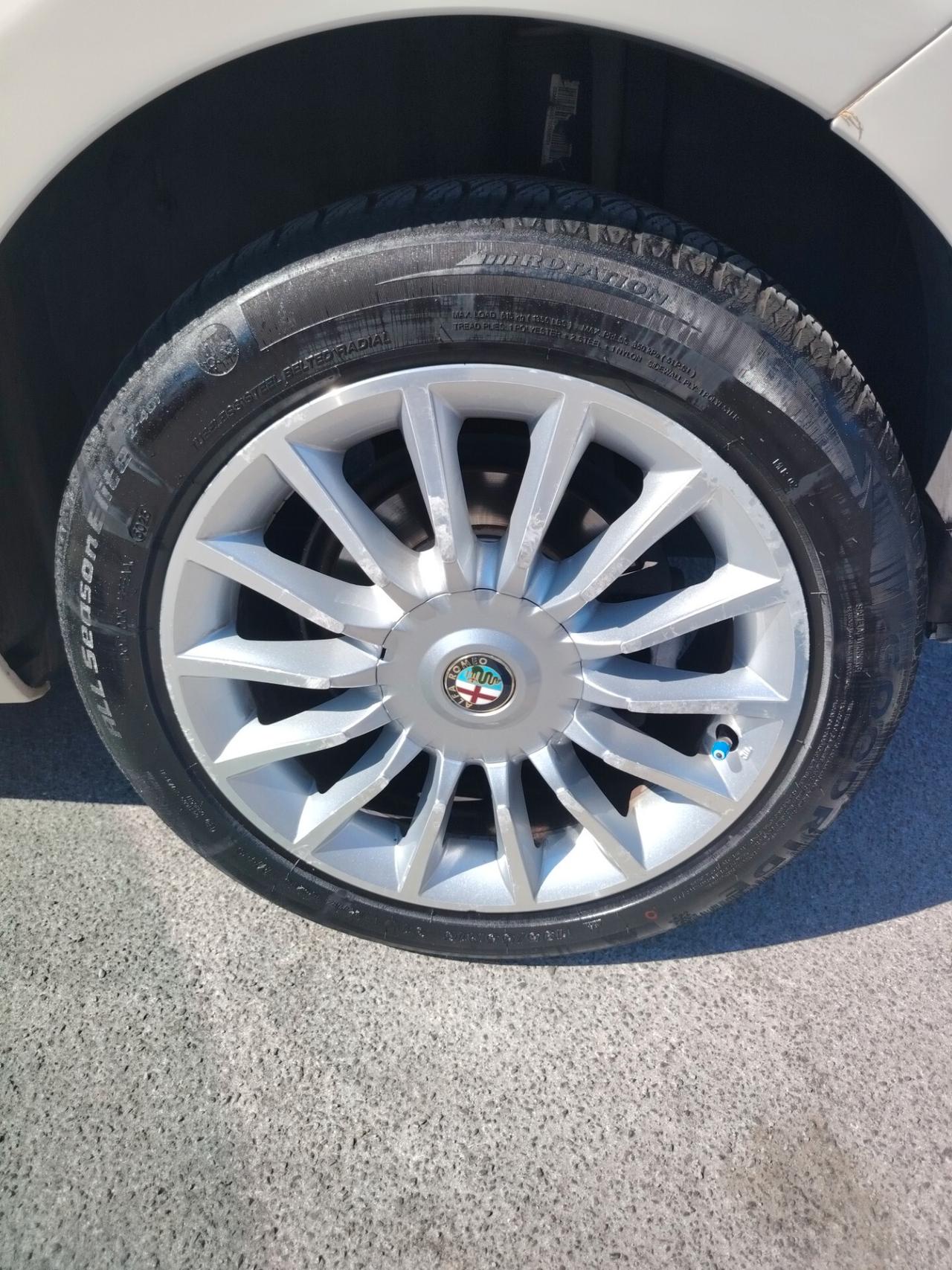 Alfa Romeo MiTo 1.3 JTDm 85 CV S&S Racer- SOLO 33.000 KM