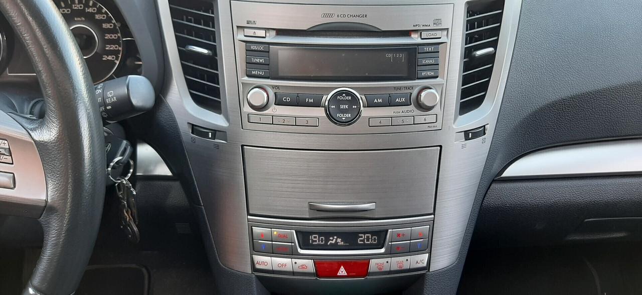 SUBARU OUTBACK 2.5i Bi-Fuel Trend