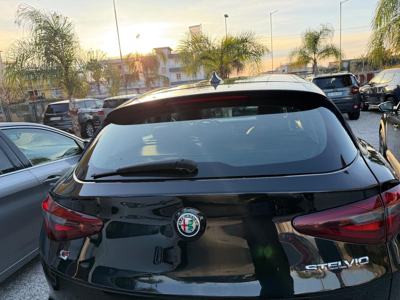 Alfa Romeo Stelvio 2.2 Turbodiesel 190 CV AT8 Q4 Business