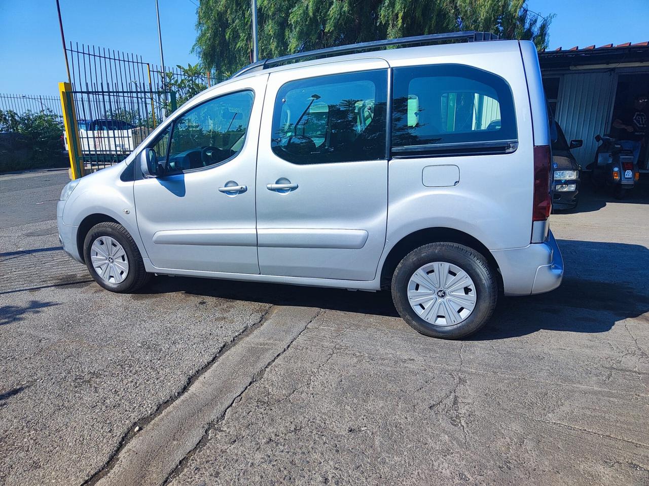 Peugeot Partner Tepee 1.6 HDi 75CV FAP Comfort