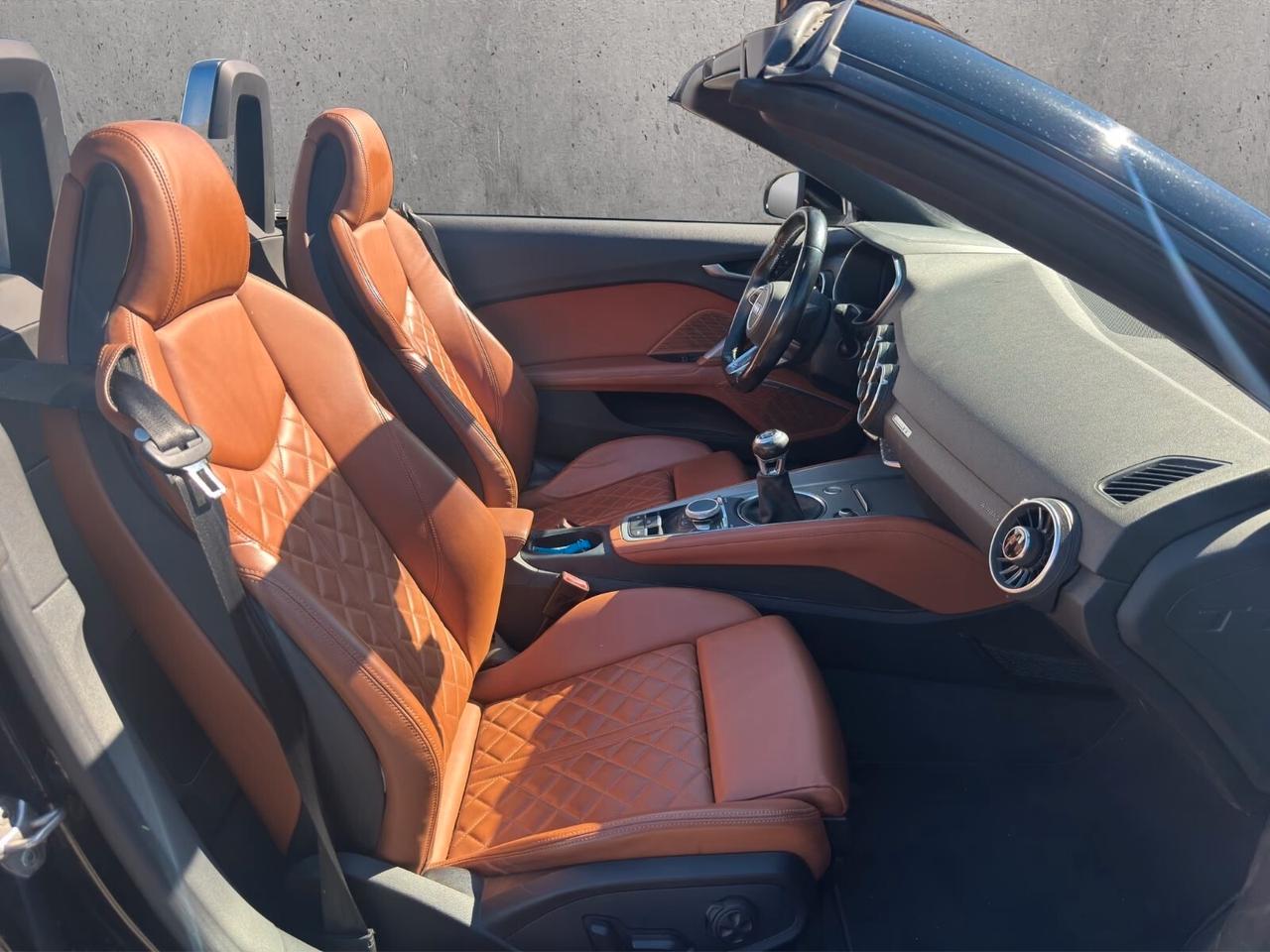 Audi TT Roadster 2.0 TFSI Sedili sportivi S line