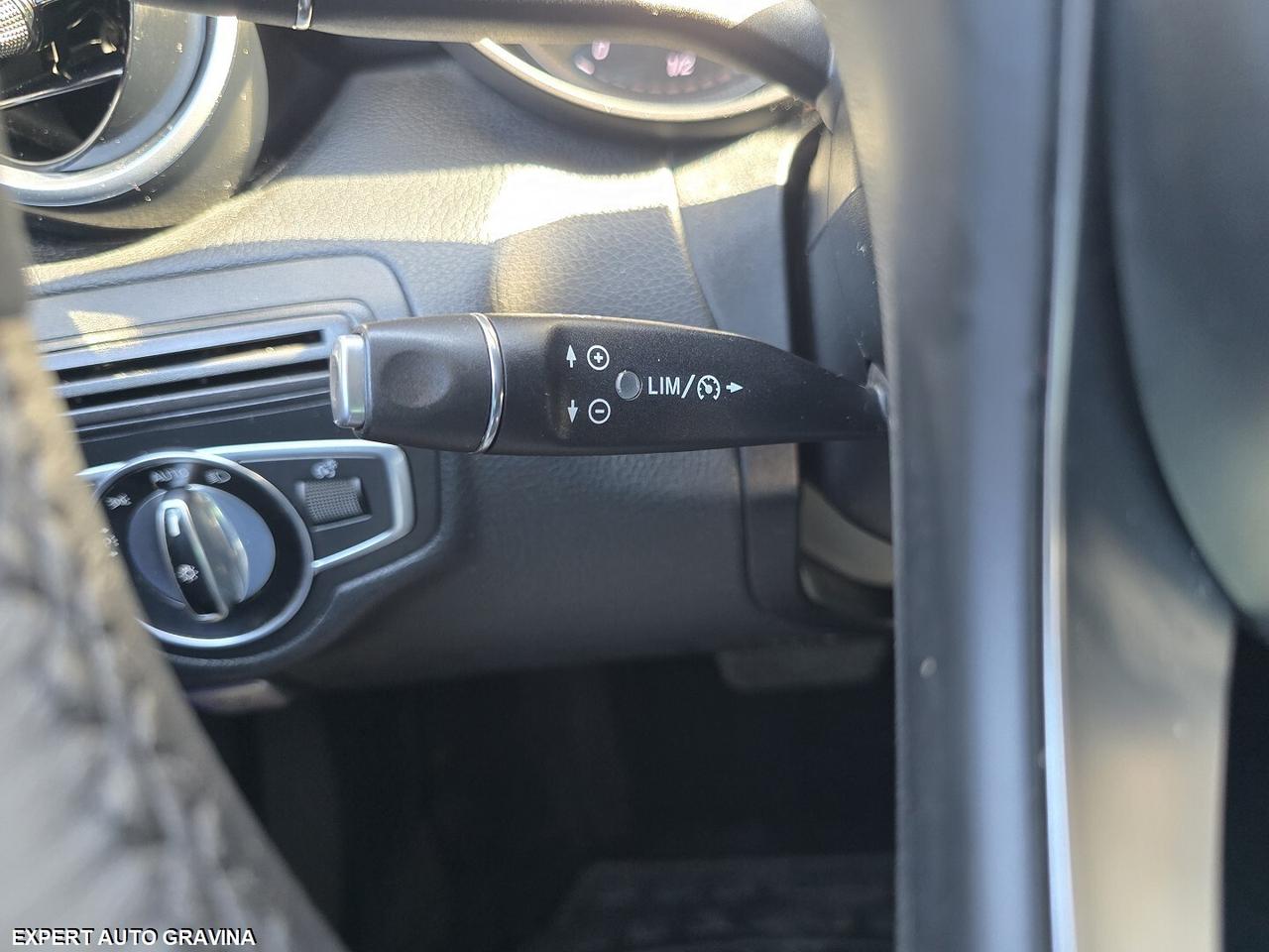 MERCEDES C200 SW PREMIUM