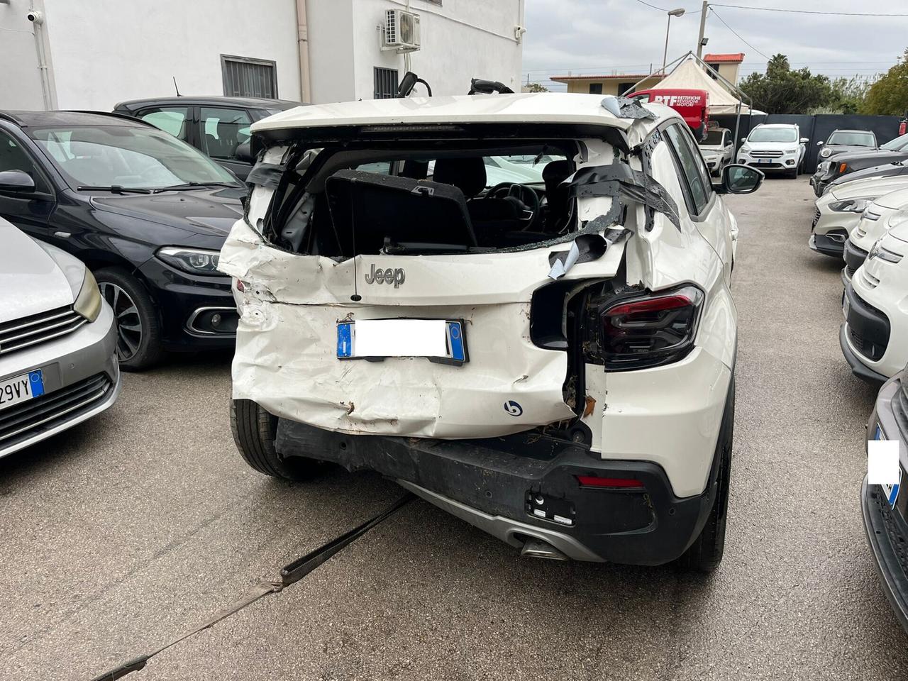 Jeep Avenger 1.2 Turbo 100 CV MHEV Summit