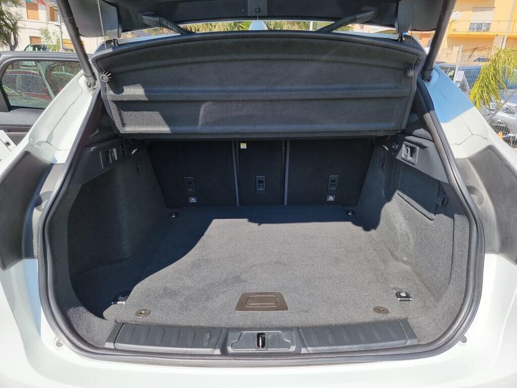 Jaguar F-Pace 2.0 D 180CV CON GARANZIA