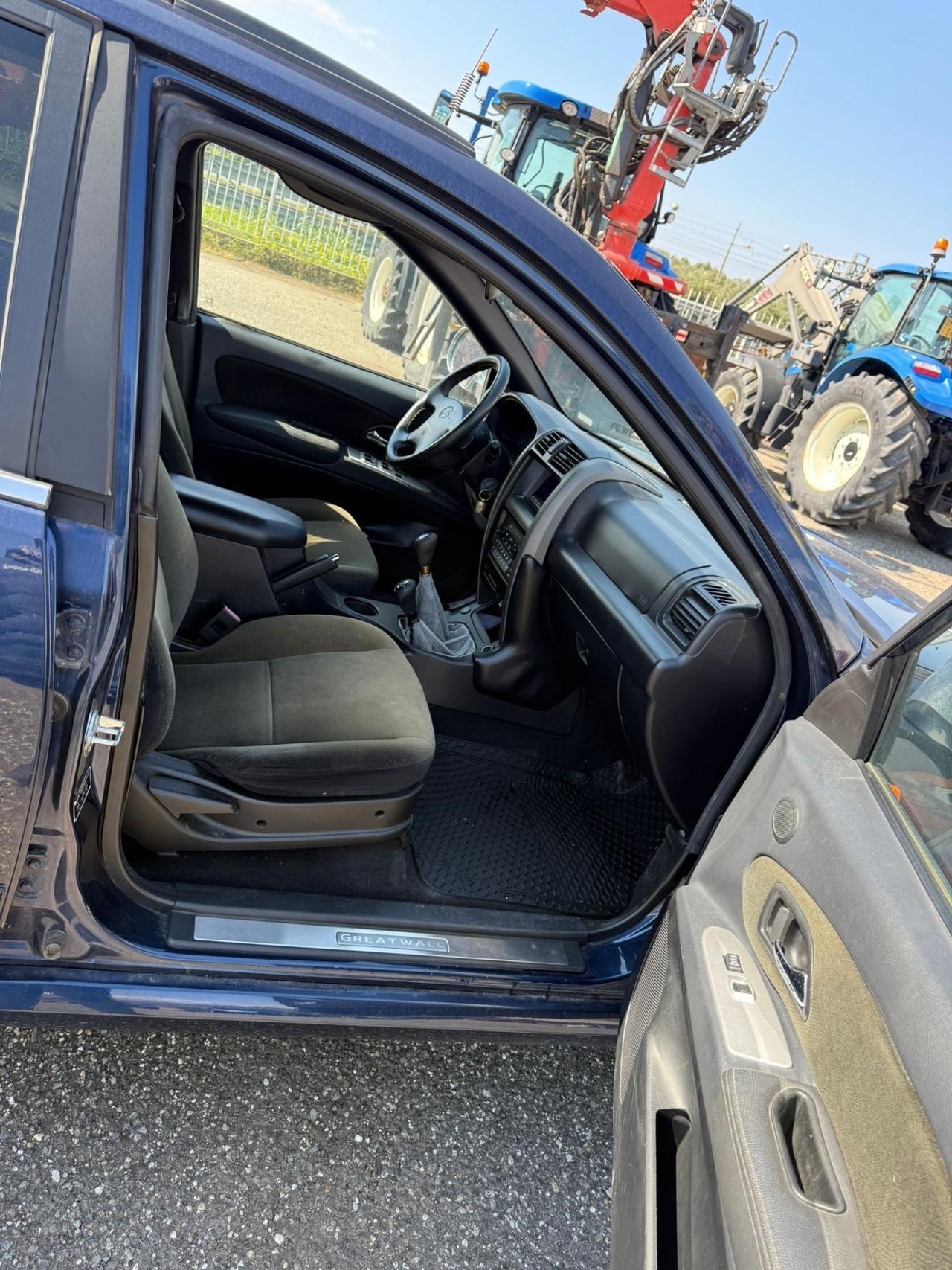 Great Wall Motor Hover 2.4 4x2 Luxury