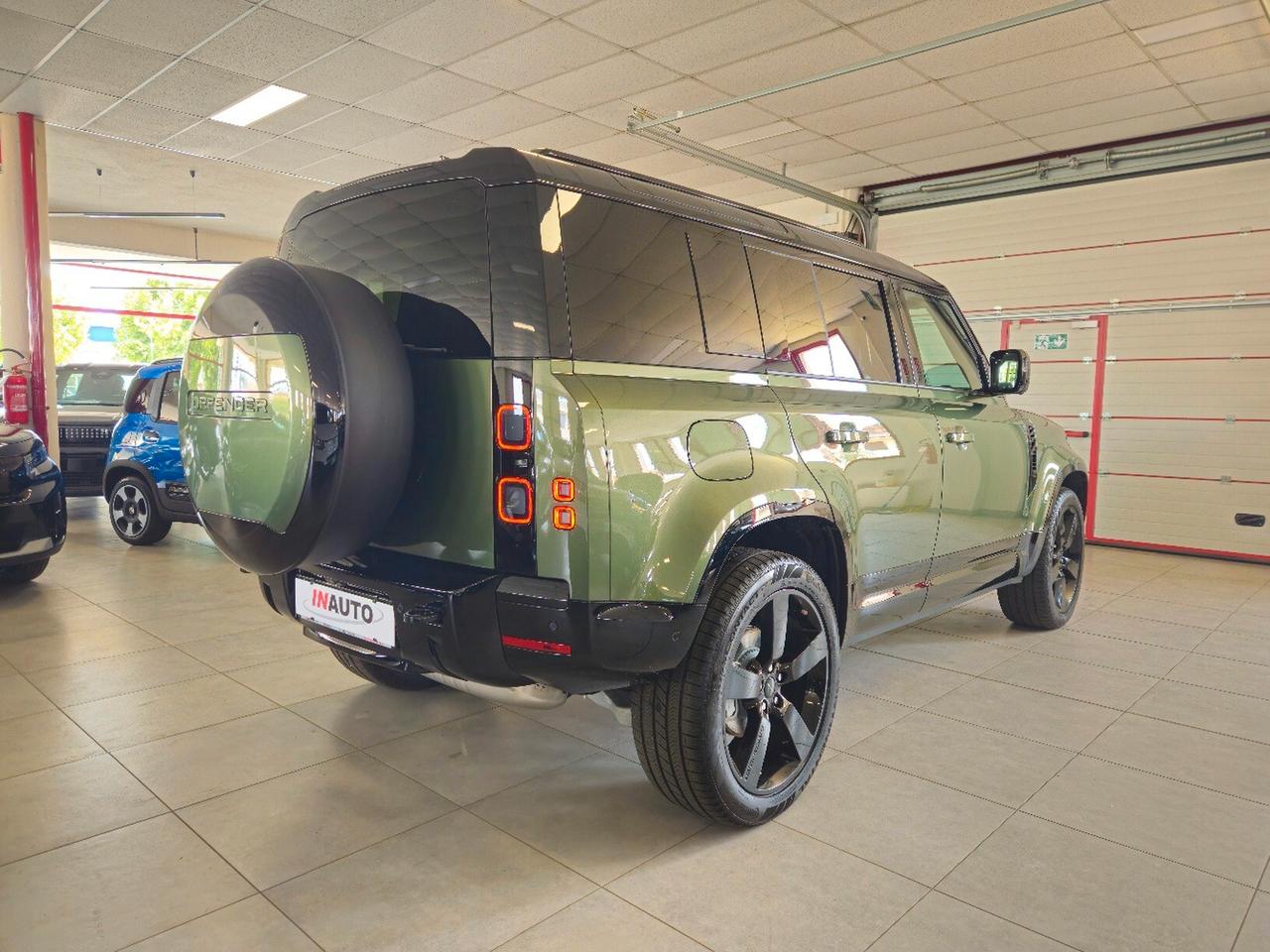 Land Rover Defender 110 3.0D I6 250 CV AWD Auto X-Dynamic SE